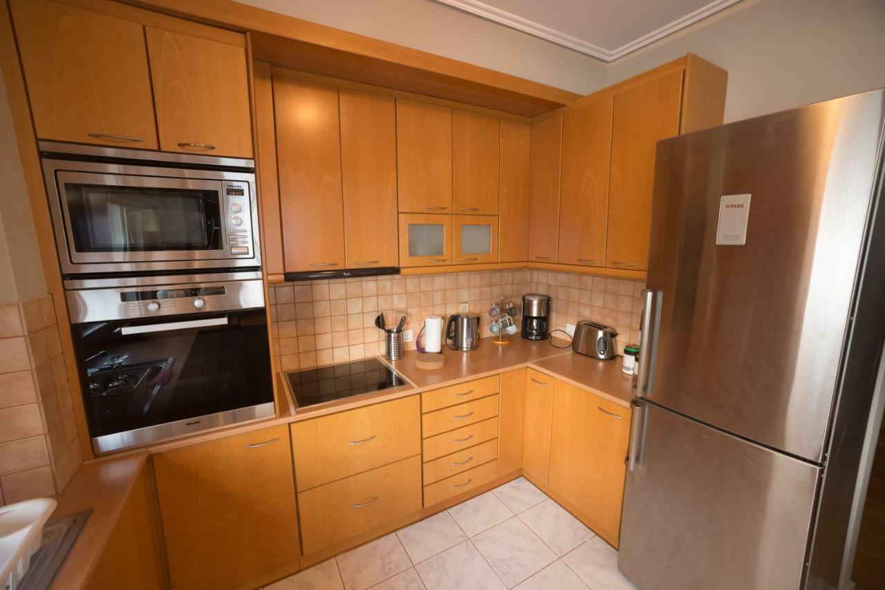 לוטראקי Amazing Condo By The Beach מראה חיצוני תמונה